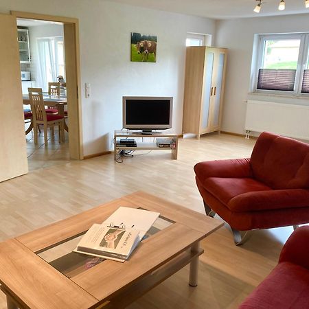 Ferienwohnung Heimatliebe ヴァルテンホーフェン エクステリア 写真
